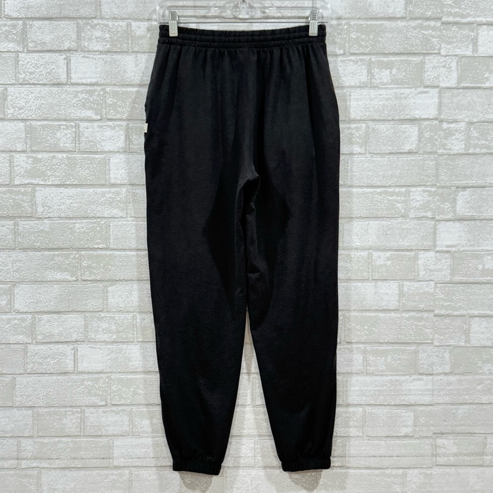 VUORI Boyfriend Women’s Sweatpant - Black Heather - Size - XS - Picture 4 of 8